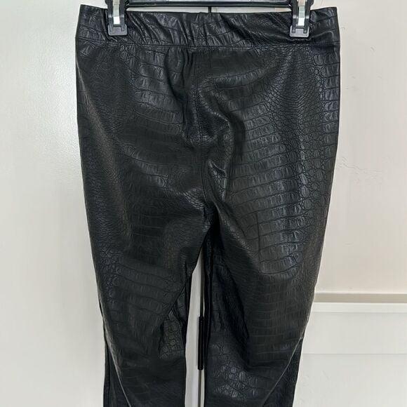 Max Studio Black Faux Leather Croc Embossed Print Skinny Pants Women’s Size M - Picture 4 of 13
